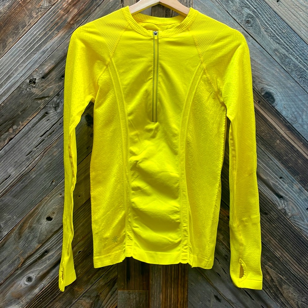 Athleta Fast Track Top Long Sleeve Half Zip